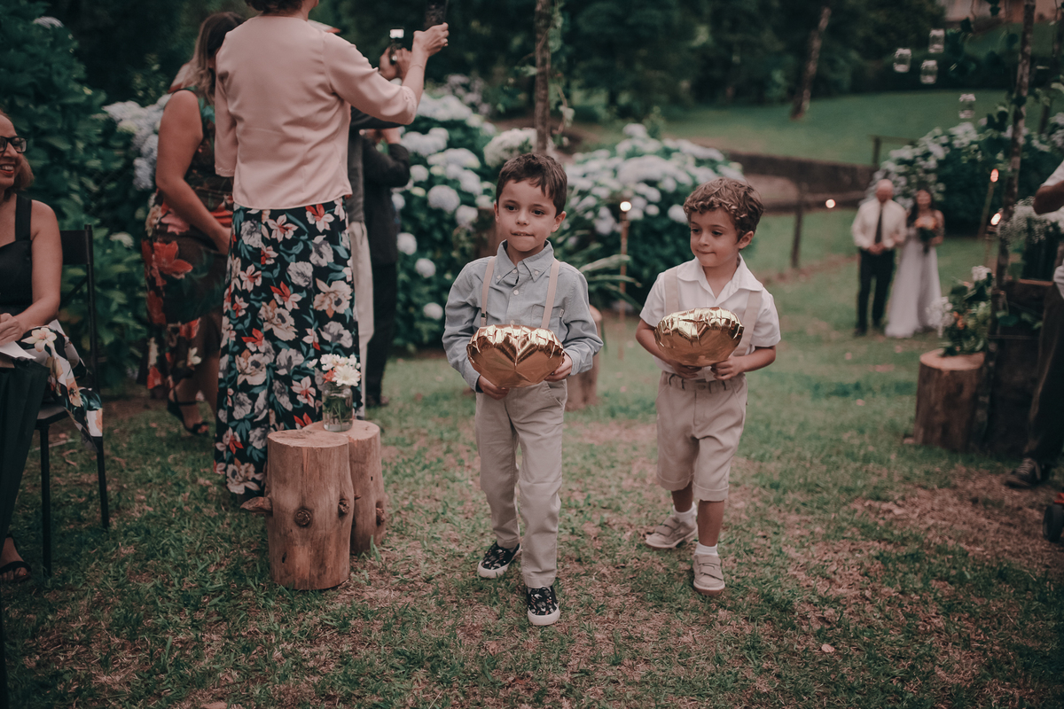 Fotógrafo de casamento Curitiba 
Casamento ao ar livre curitiba 
casamento diurno curitiba 