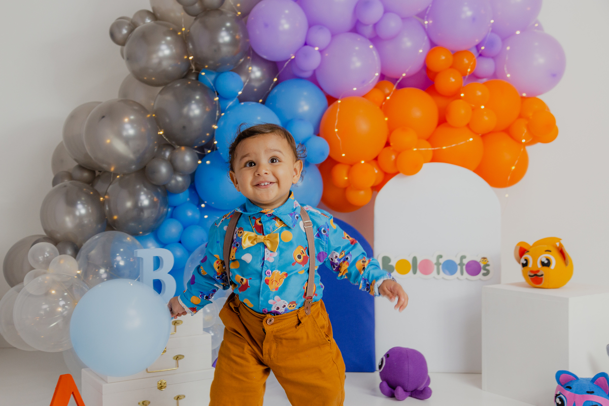 Smash the cake - Ravi Willian