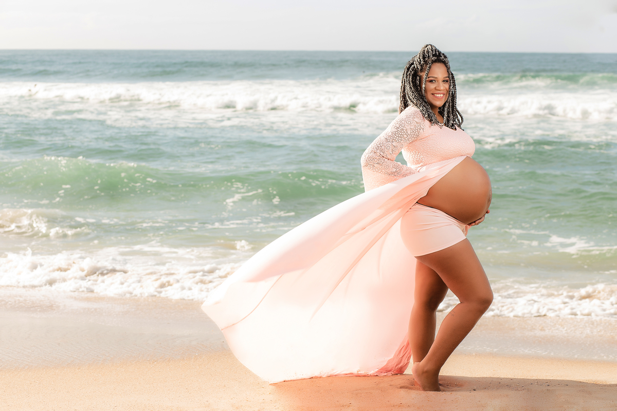 Ensaio de Gestante - Ensaio de Gestante Praia de Grumari, RJ -Gestante Paloma