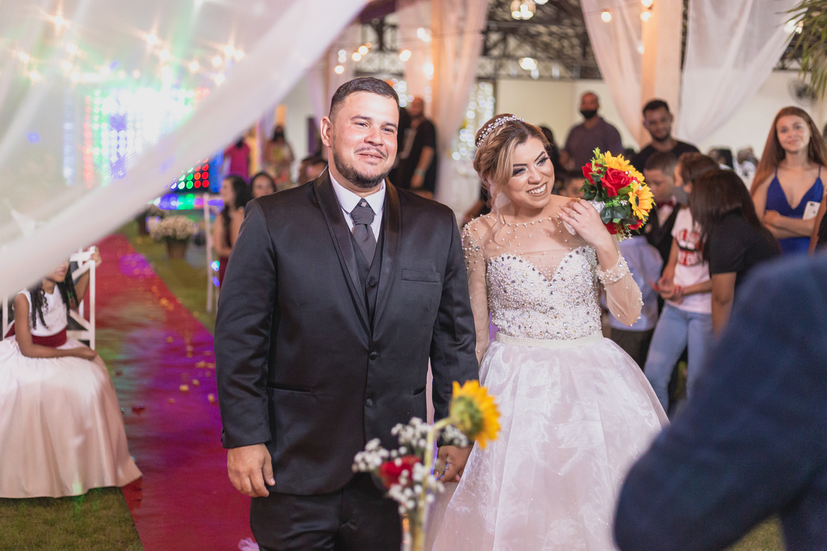 Fotografia de casamento - Casamento Iris e Lucas. Casamento lindo! Cada momento é único e especial!