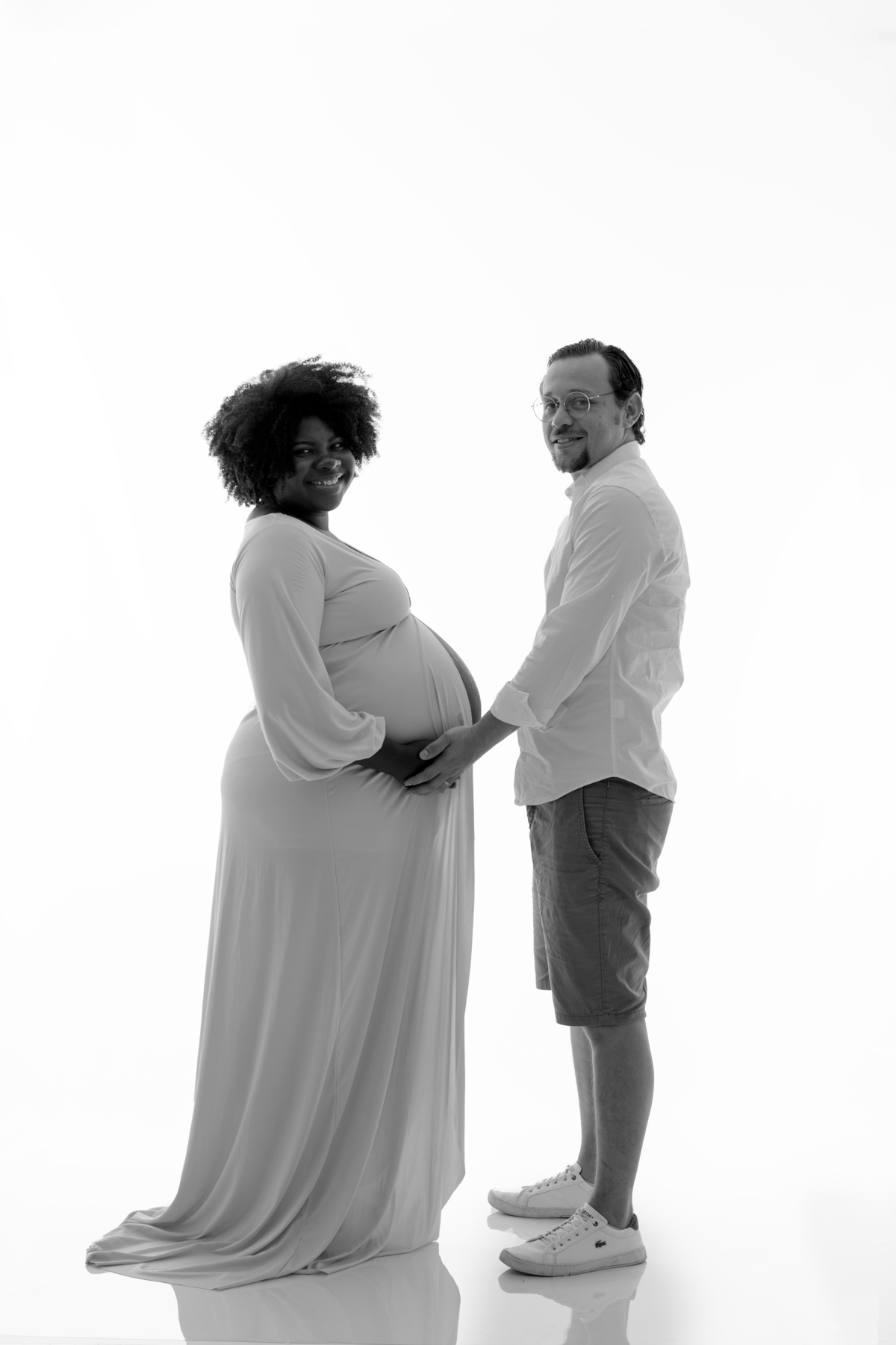 Ensaio de gestante Estúdio - Ensaio da gestante Larissa - Ensaio em estúdio - Ensaio Interno