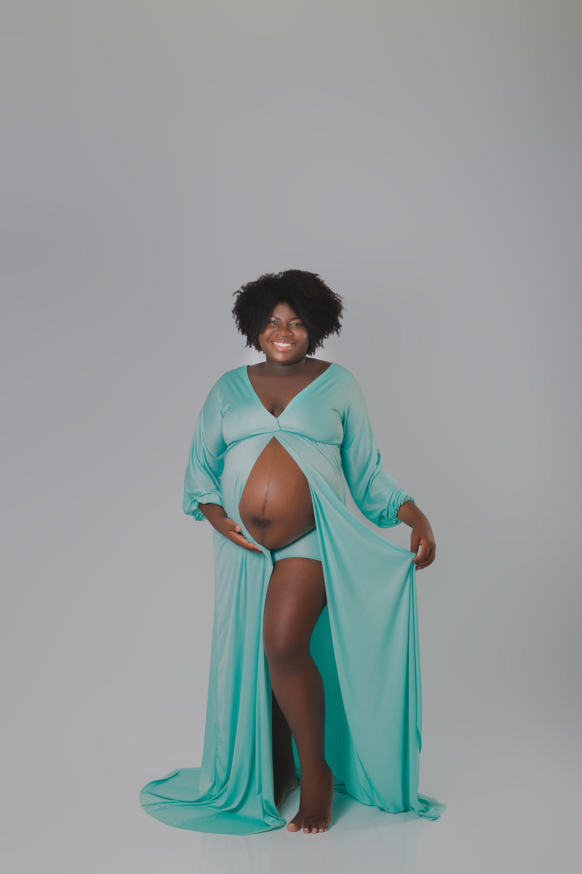 Ensaio de gestante Estúdio - Ensaio da gestante Larissa - Ensaio em estúdio - Ensaio Interno