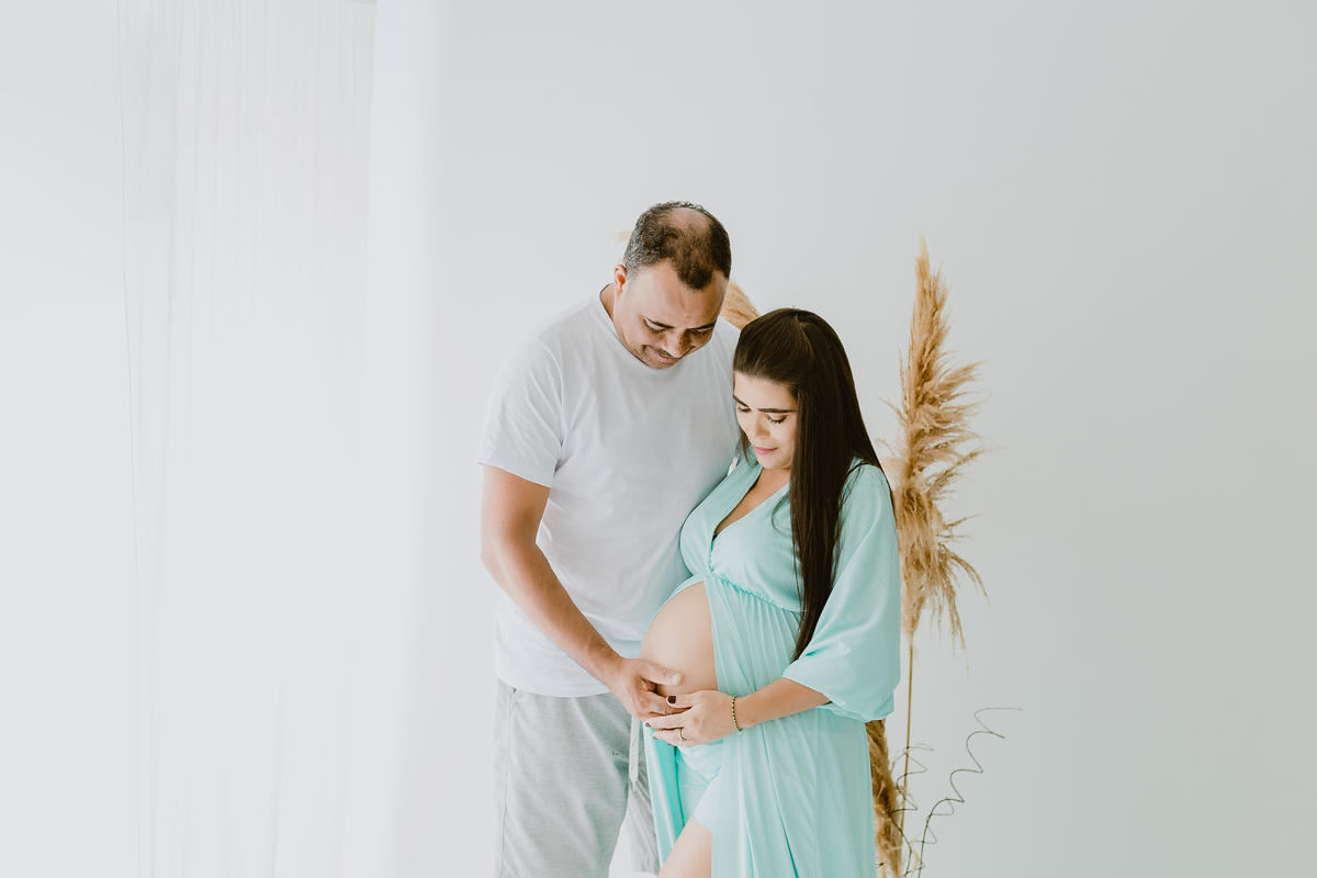 Ensaio de gestante estúdio - Ensaio de gestante.