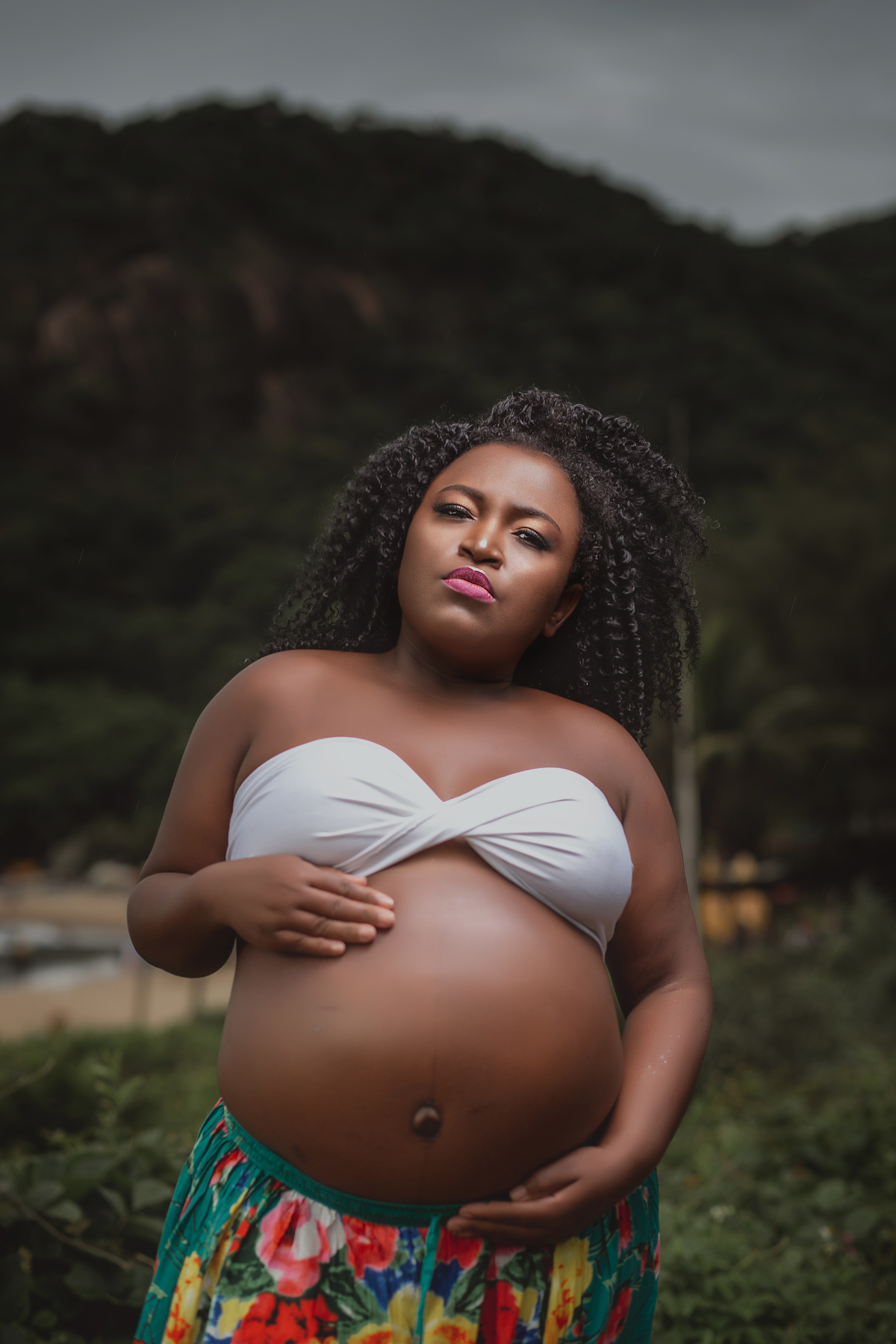 Ensaio de Gestante - Ensaio de Gestante Praia de Grumari, RJ -Gestante Mariana