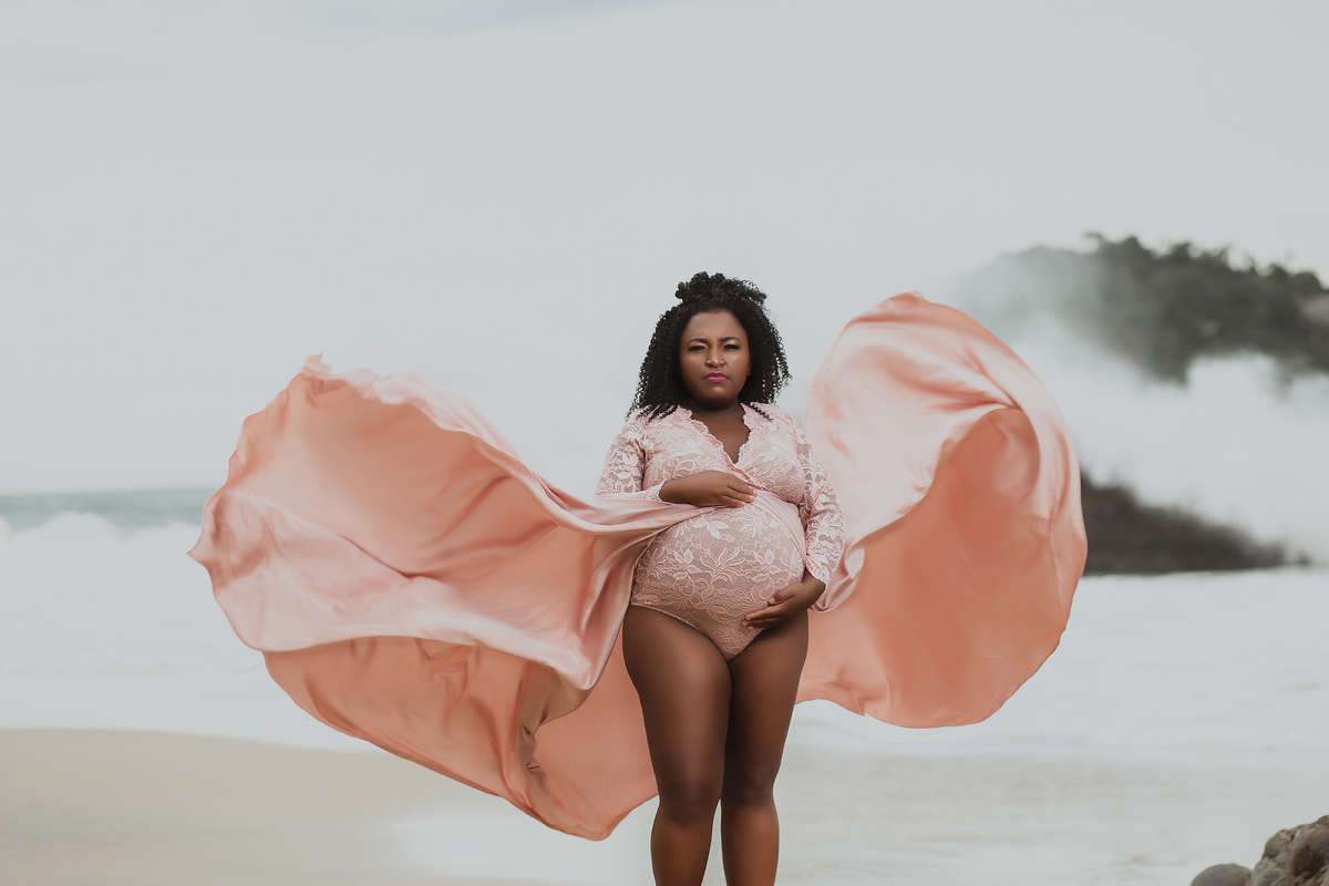 Ensaio de Gestante - Ensaio de Gestante Praia de Grumari, RJ -Gestante Mariana