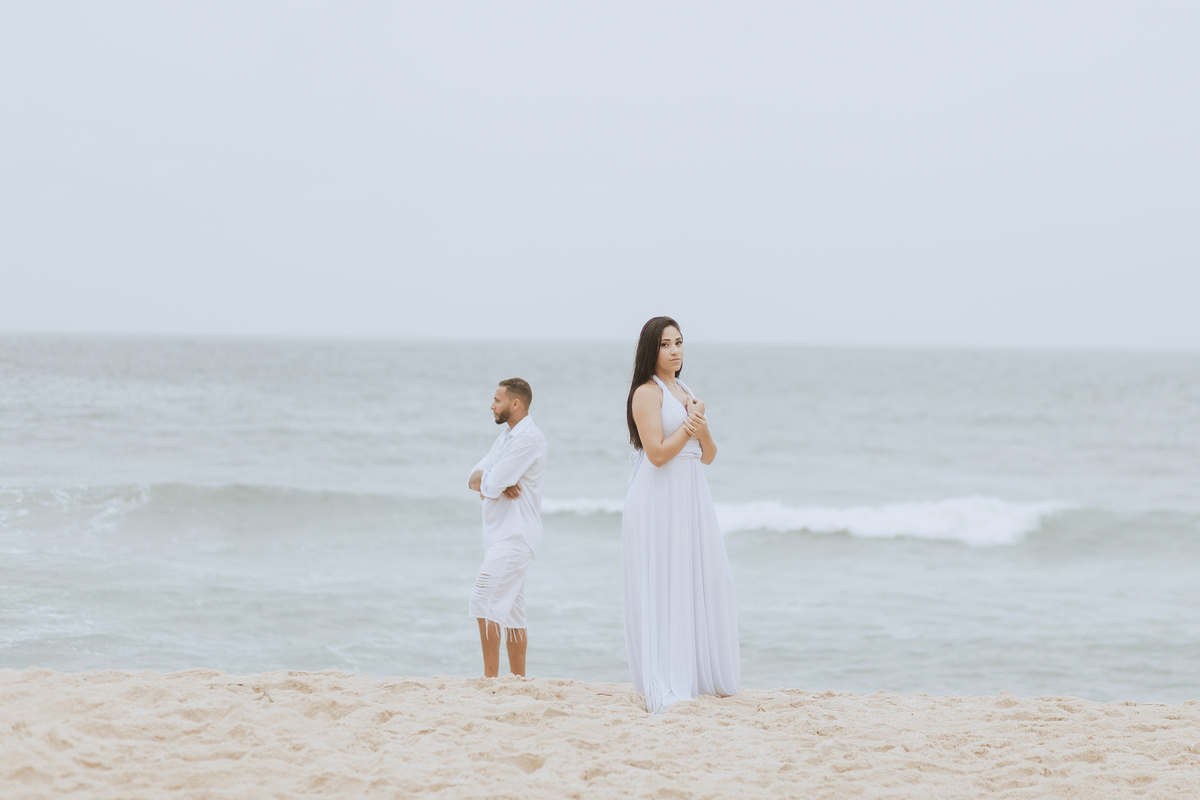 Ensaio de Casal - Ensaio pós casamento - Ensaio na Praia de Grumari - Ensaio Cintia e Robson