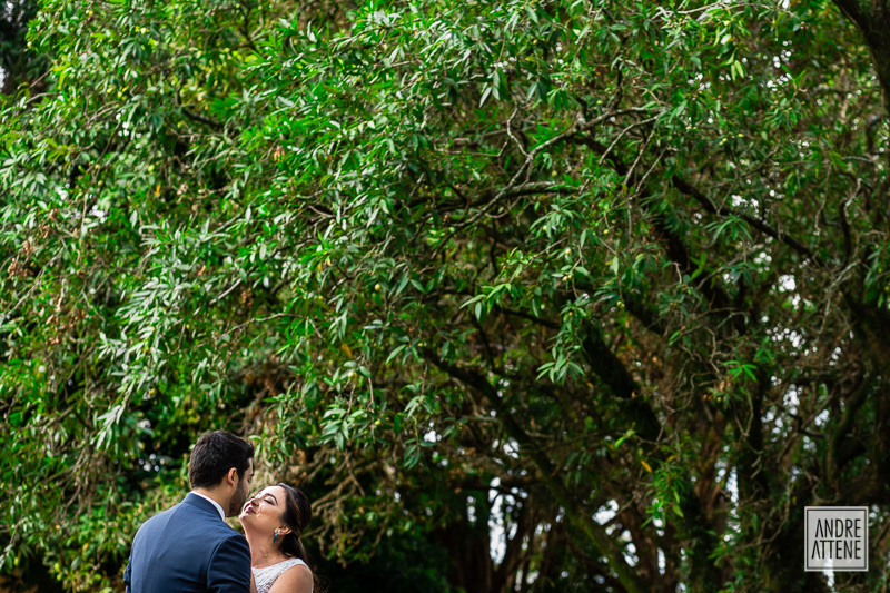 momento lindo registrado pelo fotógrafo de casamentos Andre Attene na Fazenda Vassoural