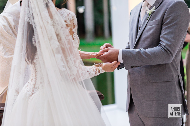 a troca das alianças em fotografia documental
