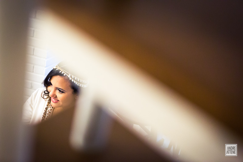 noiva fotografada por Andre Attene durante seu making of na praia