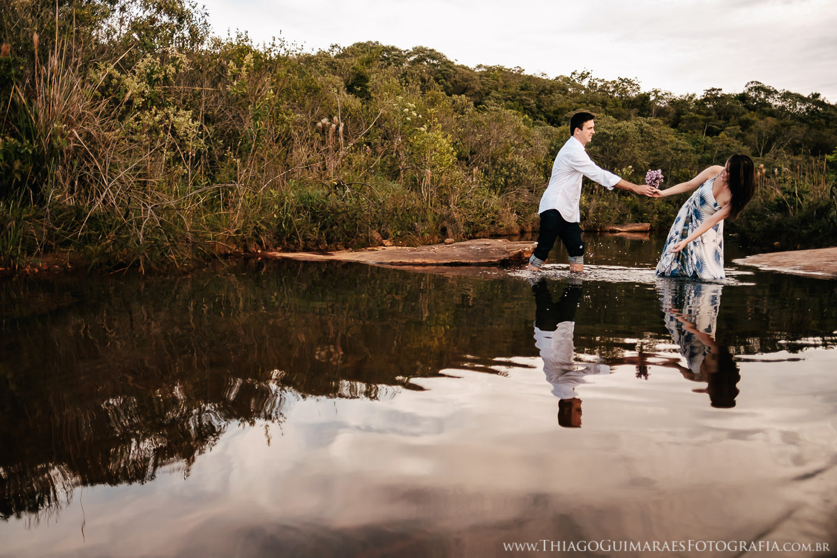 foto vídeo filmagem casando em bh fotografia casamento belo horizonte ouro preto pedra do jacaré fotógrafo thiago guimarães ensaio externo save the date parque das andorinhas