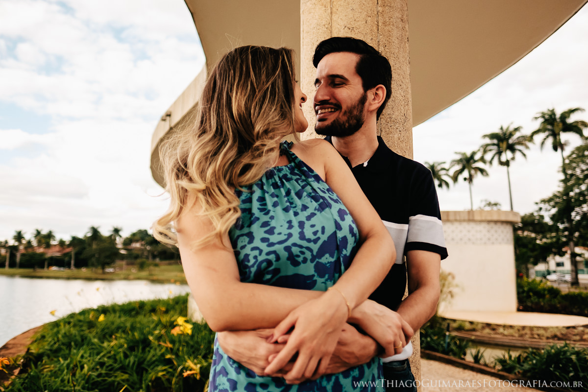 foto vídeo filmagem casando em bh fotografia casamento belo horizonte lagoa da pampulha fotógrafo thiago guimarães ensaio externo save the date
