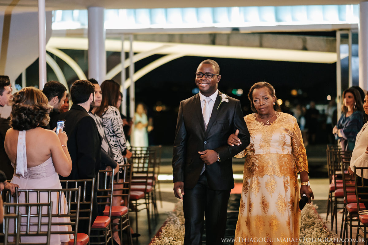 foto vídeo filmagem mini wedding casando em bh fotografia casamento belo horizonte igrejinha pampulha fotógrafo thiago guimarães cândida gilvan