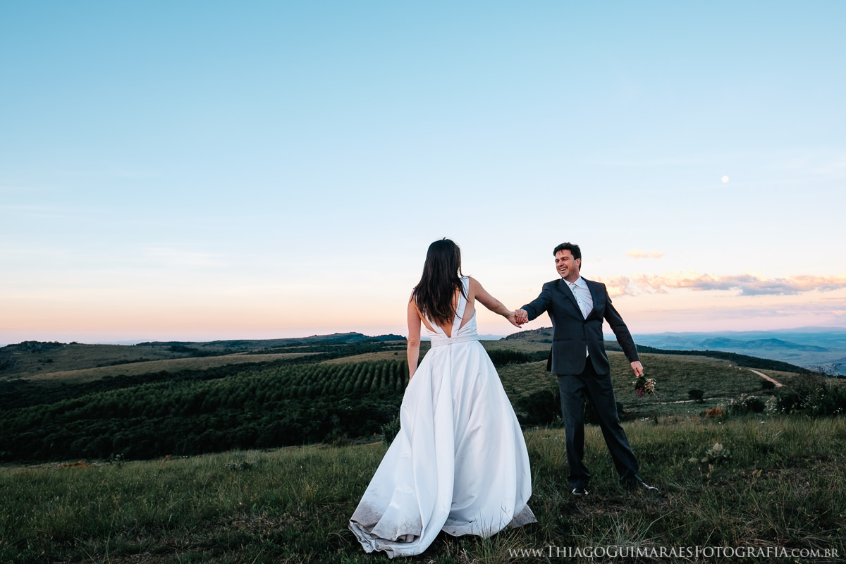 foto vídeo filmagem casando em bh fotografia casamento belo horizonte minduri são vicente andrelândia são joão del rei fotógrafo thiago guimarães ensaio externo trash the dress