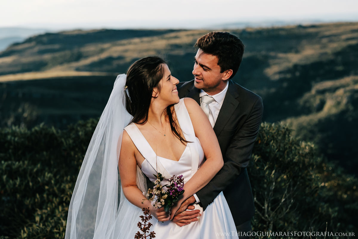 foto vídeo filmagem casando em bh fotografia casamento belo horizonte minduri são vicente andrelândia são joão del rei fotógrafo thiago guimarães ensaio externo trash the dress