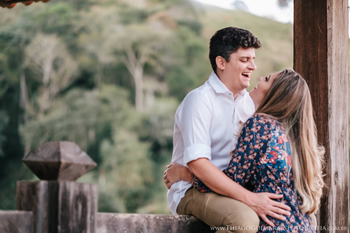 foto video filmagem ensaio externo fotografia casamento pre wedding save the date conselheiro lafaiete santana dos montes belo horizonte cervejaria loba ana maria lucas thiago guimaraes fotografo