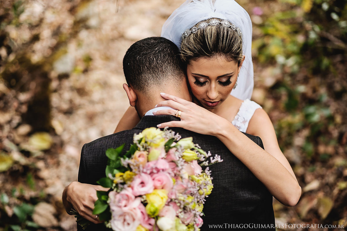 foto video filmagem ensaio externo fotografia pos casamento trash the dress wedding belo horizonte serra do cipo minas gerais mg izabela rafael thiago guimaraes fotografo casando em bh