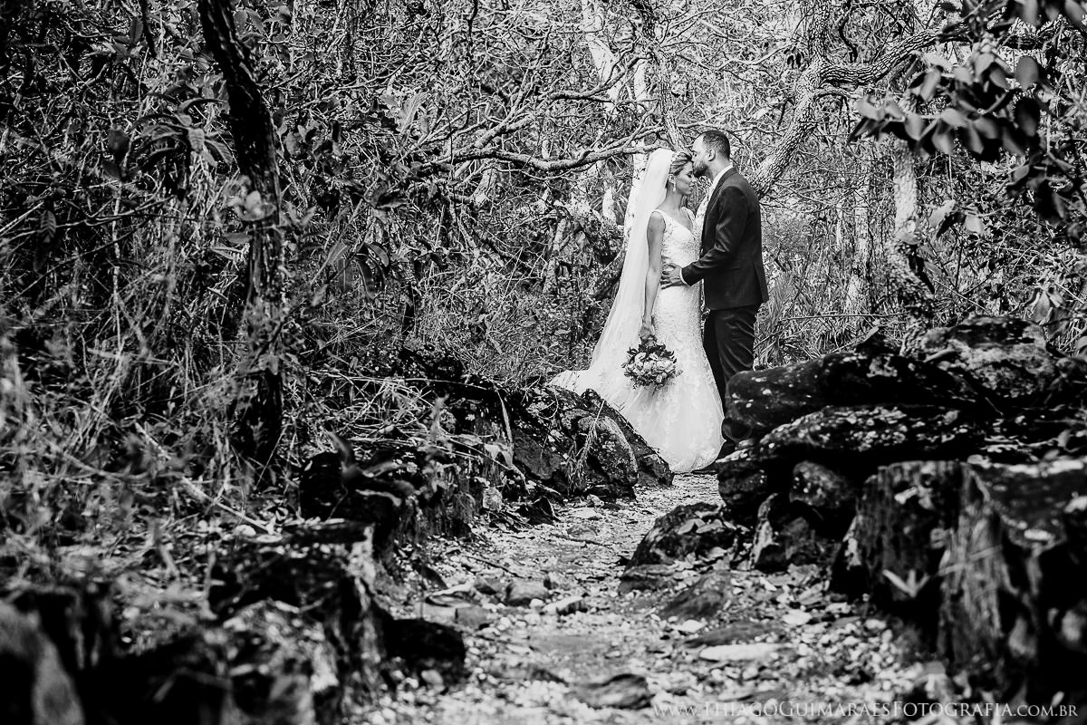 foto video filmagem ensaio externo fotografia pos casamento trash the dress wedding belo horizonte serra do cipo minas gerais mg izabela rafael thiago guimaraes fotografo casando em bh