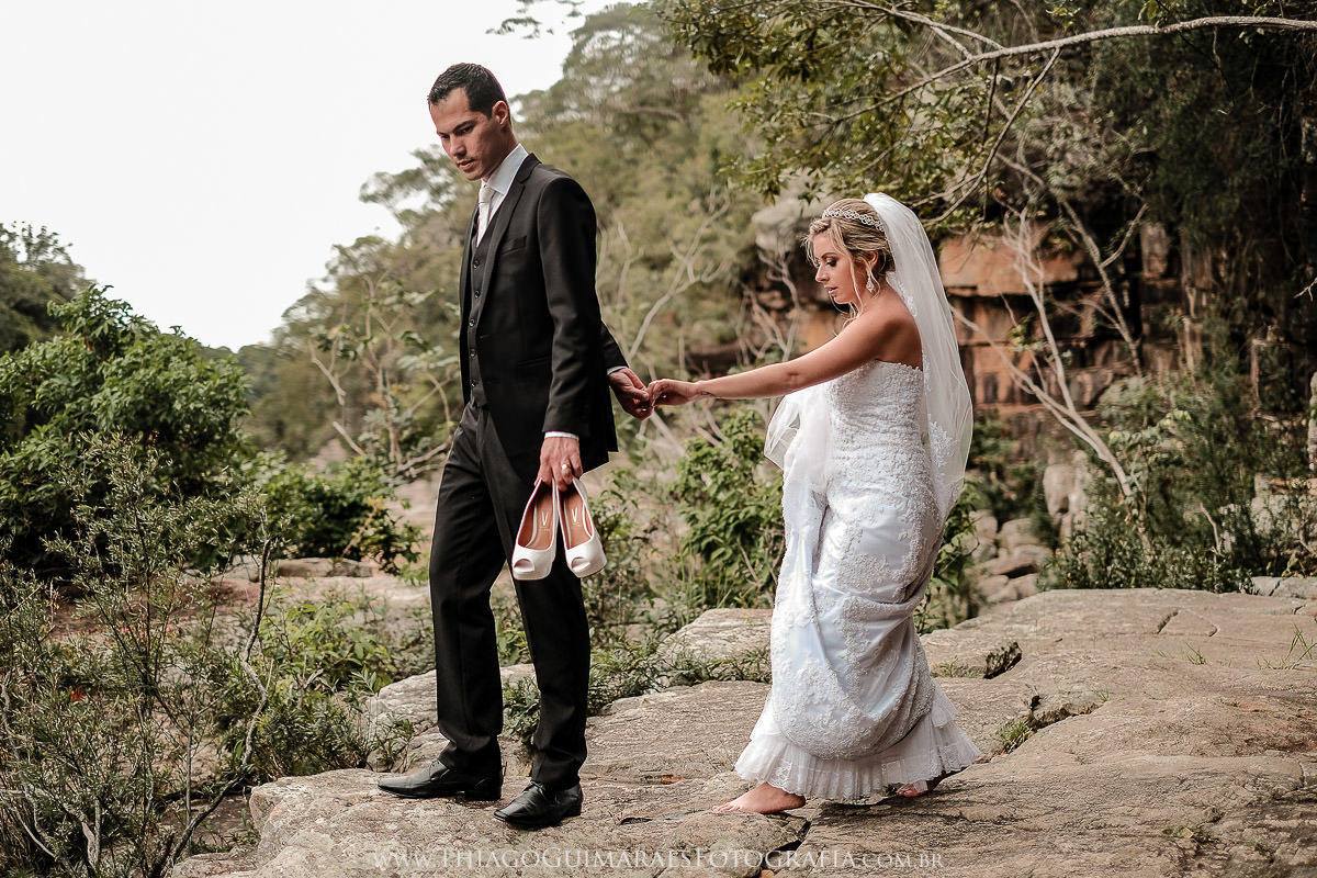 foto video filmagem ensaio externo fotografia casamento wedding trash the dress belo horizonte serra do cipo fazenda monjolos minas gerais mg thiago guimaraes fotografo casando em bh