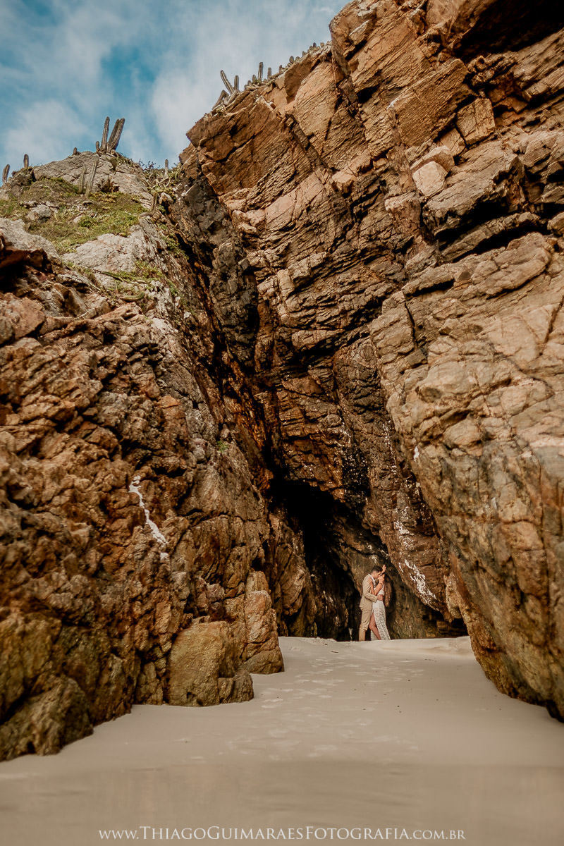 foto video filmagem ensaio externo fotografia casamento pre wedding save the date belo horizonte arraial do cabo pontal do atalaia rio de janeiro rj minas gerais mg thiago guimaraes fotografo casando em bh