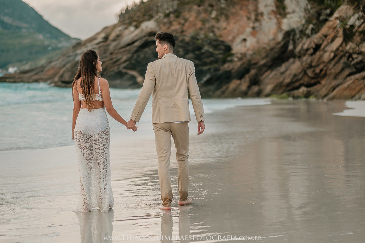 foto video filmagem ensaio externo fotografia casamento pre wedding save the date belo horizonte arraial do cabo pontal do atalaia rio de janeiro rj minas gerais mg thiago guimaraes fotografo casando em bh