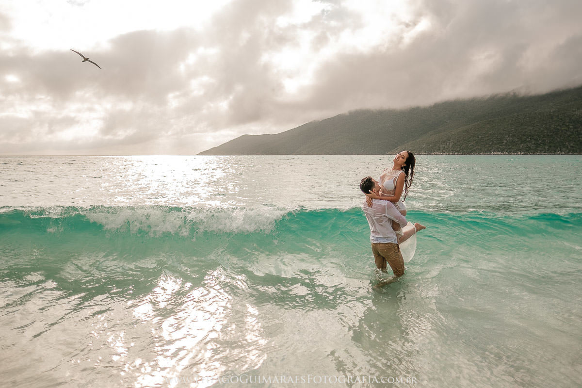 foto video filmagem ensaio externo fotografia casamento pre wedding save the date belo horizonte arraial do cabo pontal do atalaia rio de janeiro rj minas gerais mg thiago guimaraes fotografo casando em bh