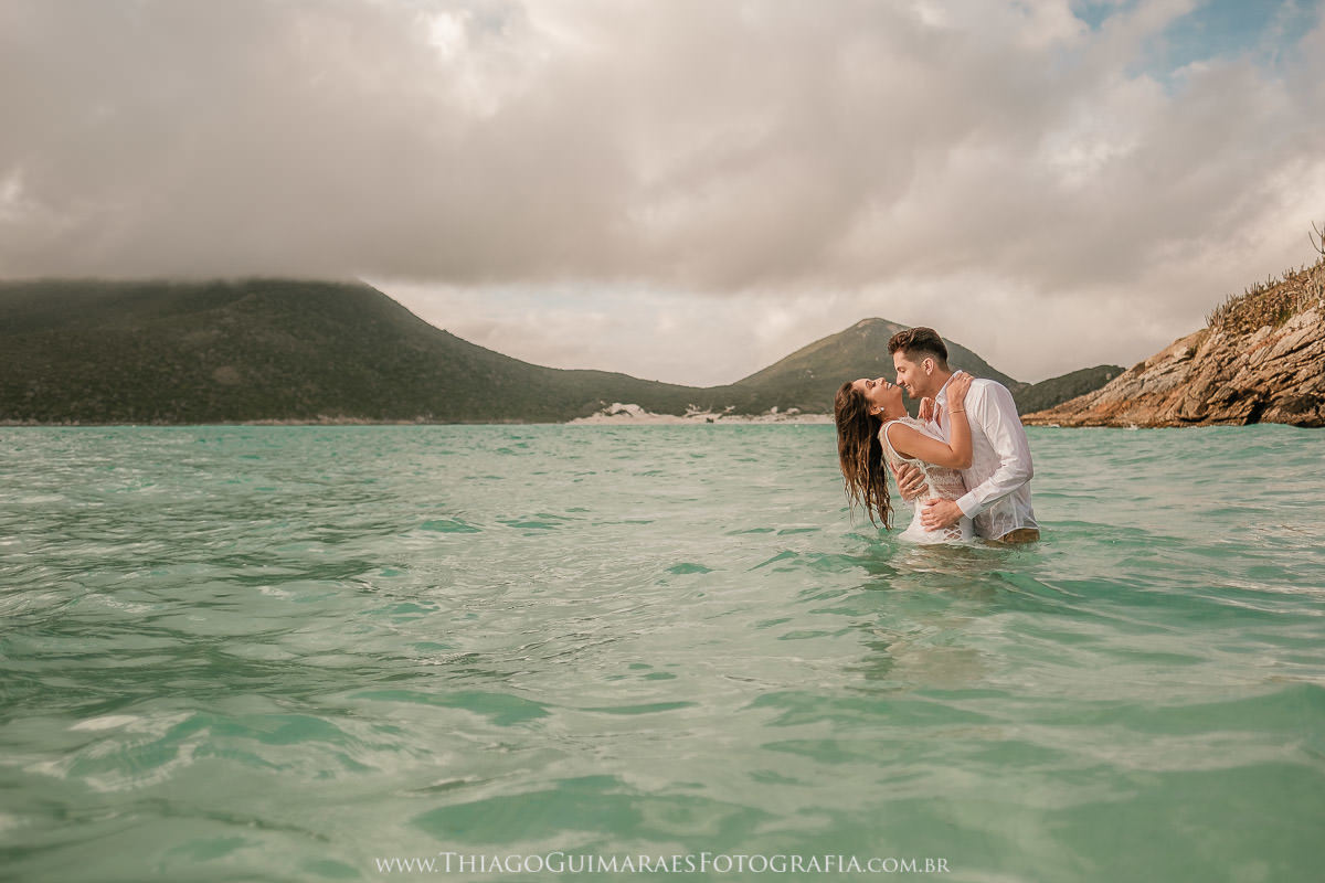 foto video filmagem ensaio externo fotografia casamento pre wedding save the date belo horizonte arraial do cabo pontal do atalaia rio de janeiro rj minas gerais mg thiago guimaraes fotografo casando em bh