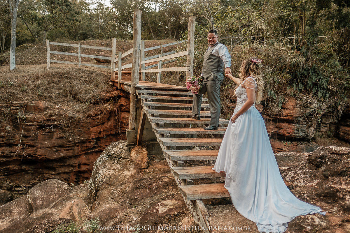 foto video filmagem ensaio externo fotografia casamento pos wedding trash the dress belo horizonte morro do pilar minas gerais mg thiago guimaraes fotografo casando em bh