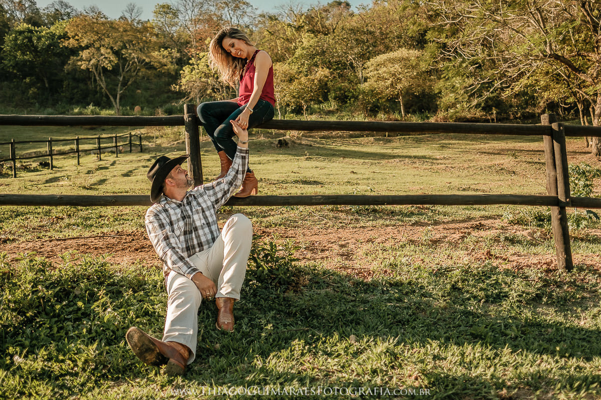 foto video filmagem ensaio externo fotografia casamento pre wedding save the date belo horizonte cavalo fazenda betim minas gerais mg thiago guimaraes fotografo casando em bh