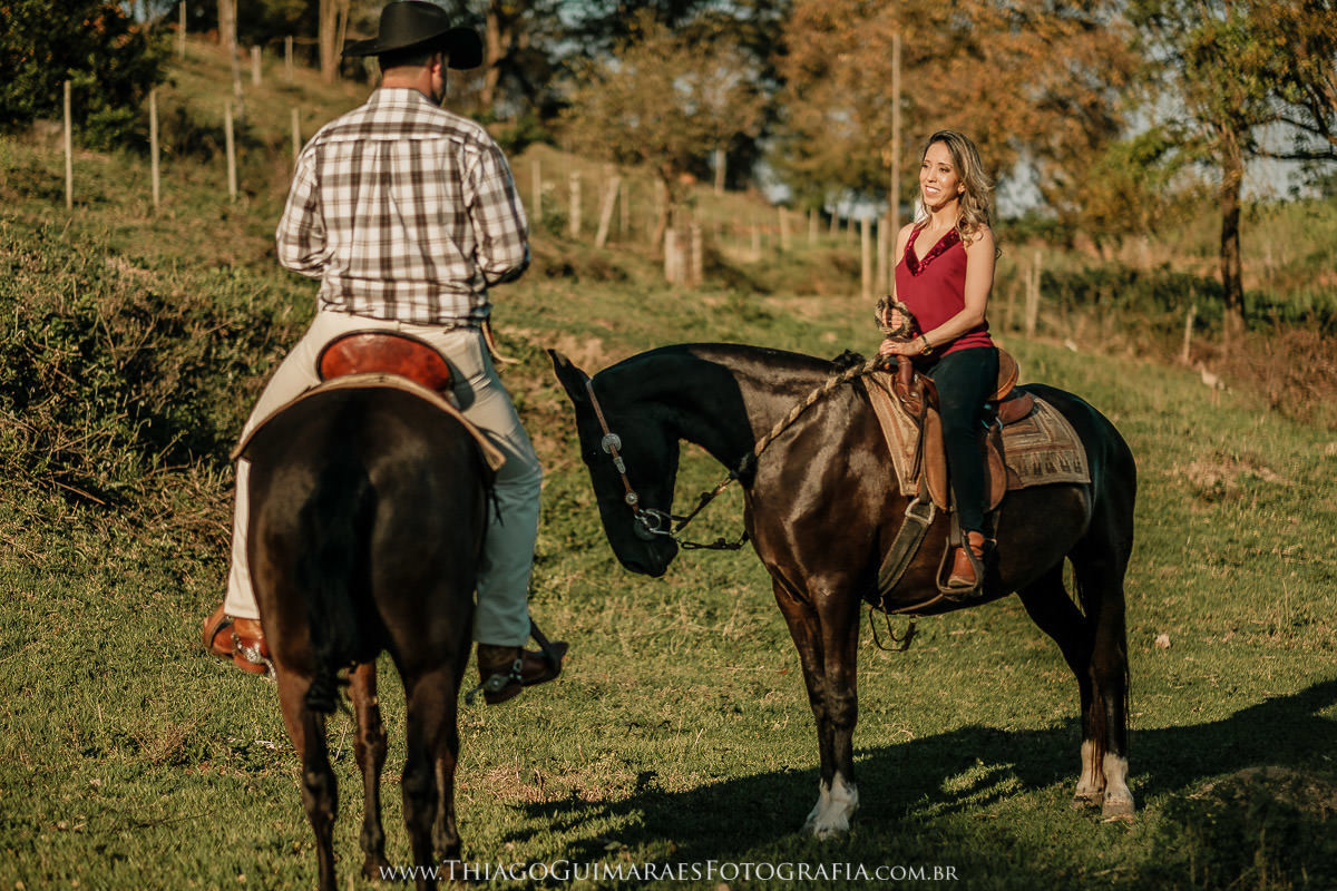 foto video filmagem ensaio externo fotografia casamento pre wedding save the date belo horizonte cavalo fazenda betim minas gerais mg thiago guimaraes fotografo casando em bh
