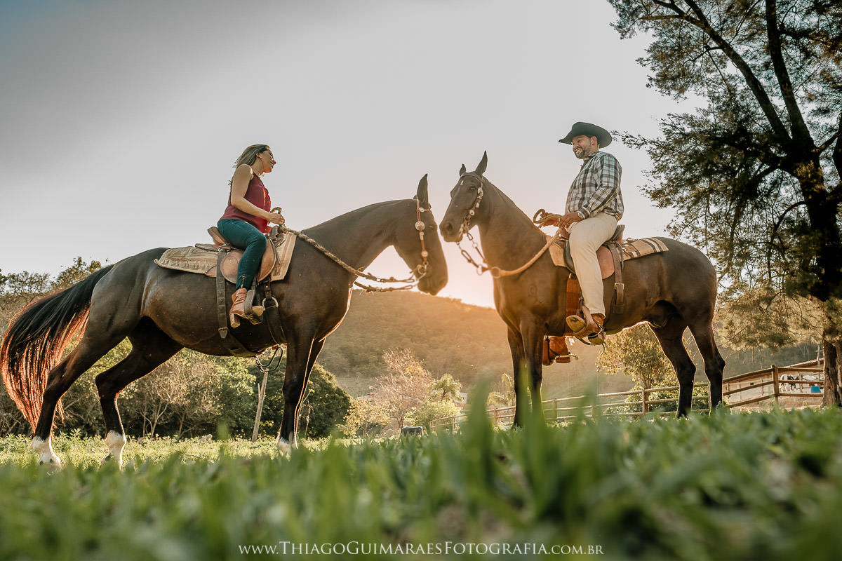 foto video filmagem ensaio externo fotografia casamento pre wedding save the date belo horizonte cavalo fazenda betim minas gerais mg thiago guimaraes fotografo casando em bh