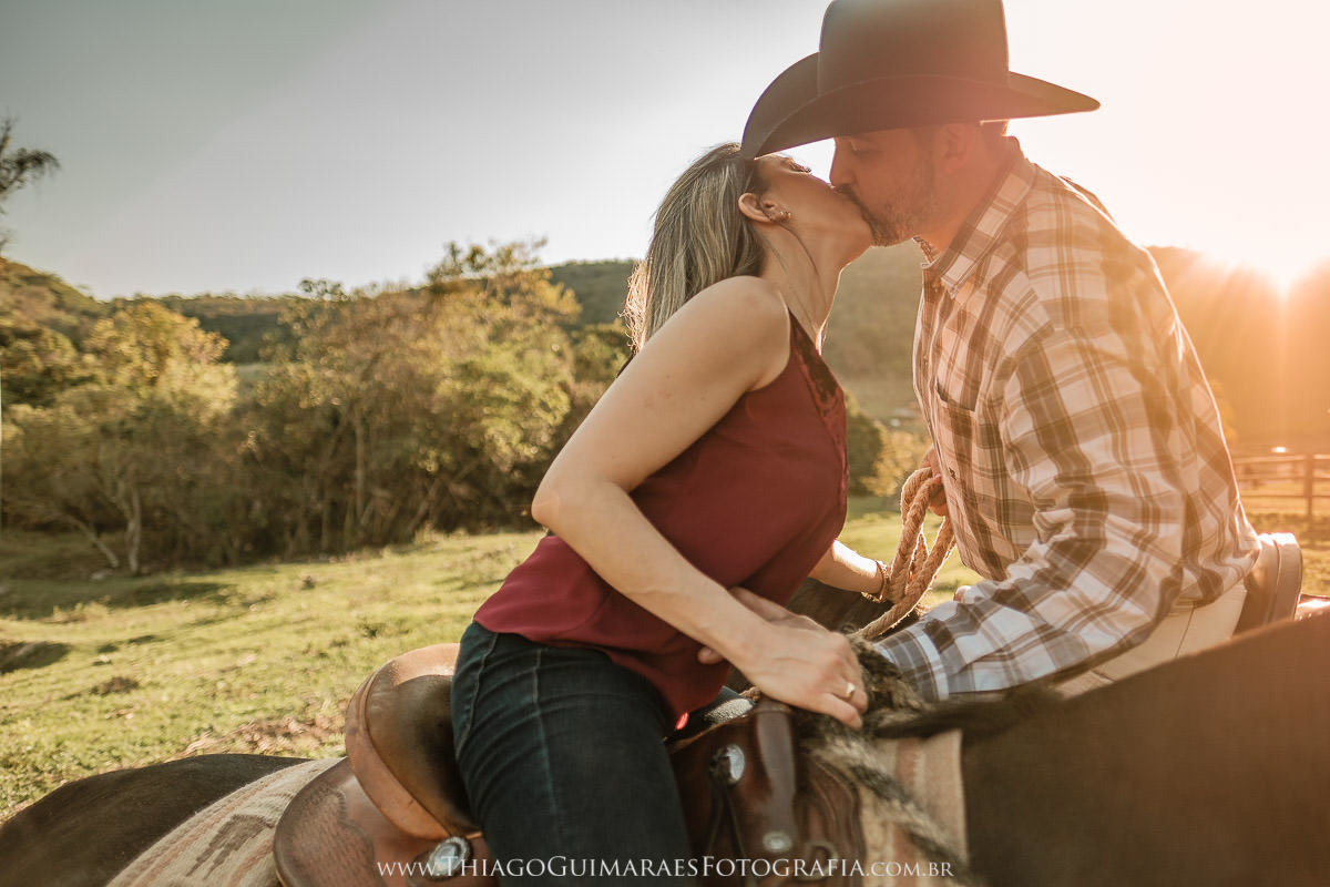 foto video filmagem ensaio externo fotografia casamento pre wedding save the date belo horizonte cavalo fazenda betim minas gerais mg thiago guimaraes fotografo casando em bh