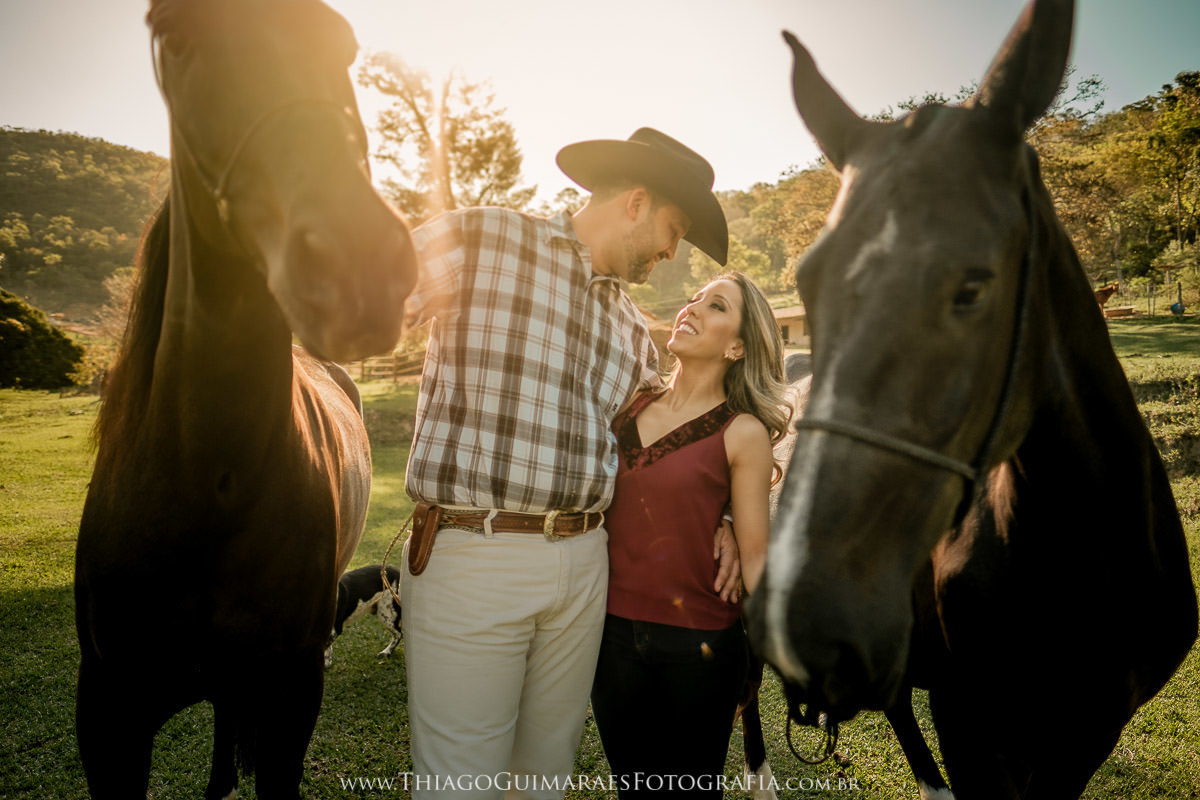 foto video filmagem ensaio externo fotografia casamento pre wedding save the date belo horizonte cavalo fazenda betim minas gerais mg thiago guimaraes fotografo casando em bh