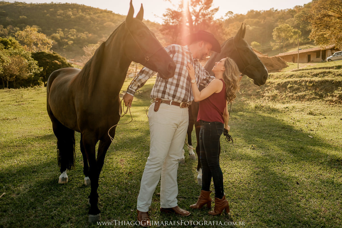foto video filmagem ensaio externo fotografia casamento pre wedding save the date belo horizonte cavalo fazenda betim minas gerais mg thiago guimaraes fotografo casando em bh