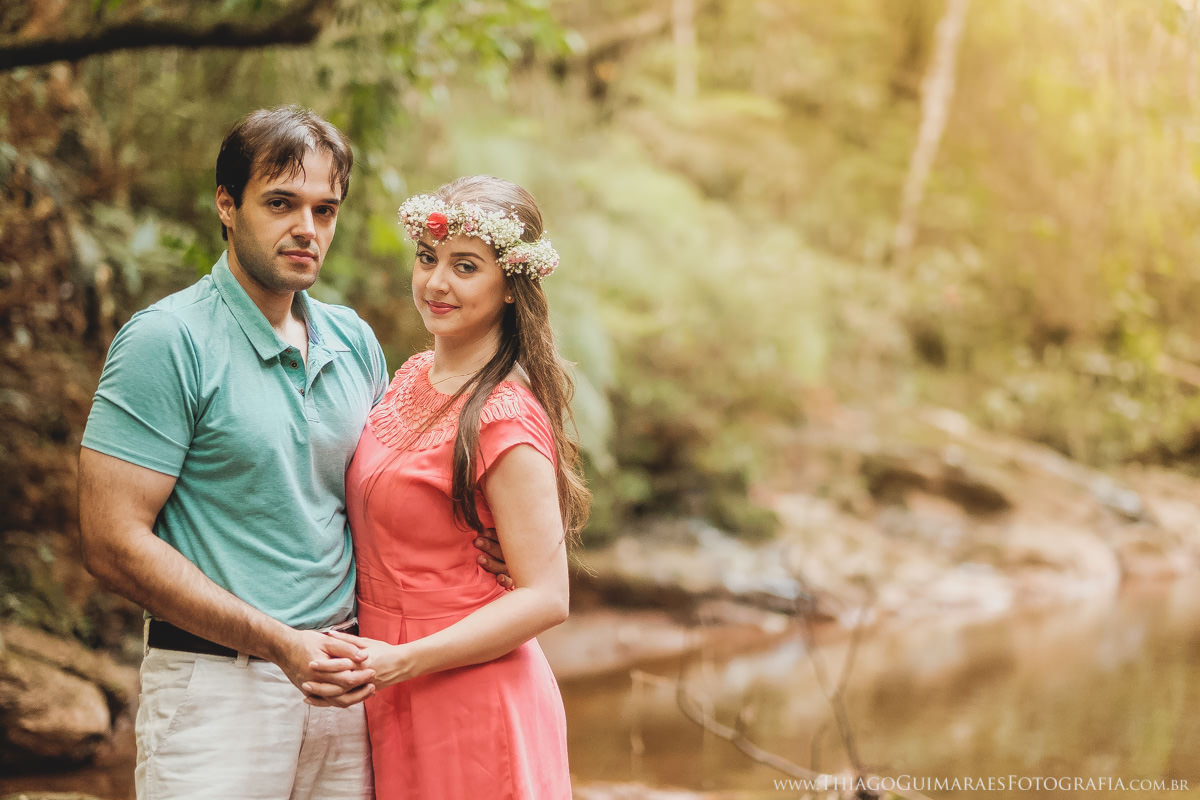 casando em bh fotografia casamento belo horizonte macacos fotógrafo thiago guimarães ensaio externo save the date ônibus cachorro quente nova lima são sebastião das águas claras