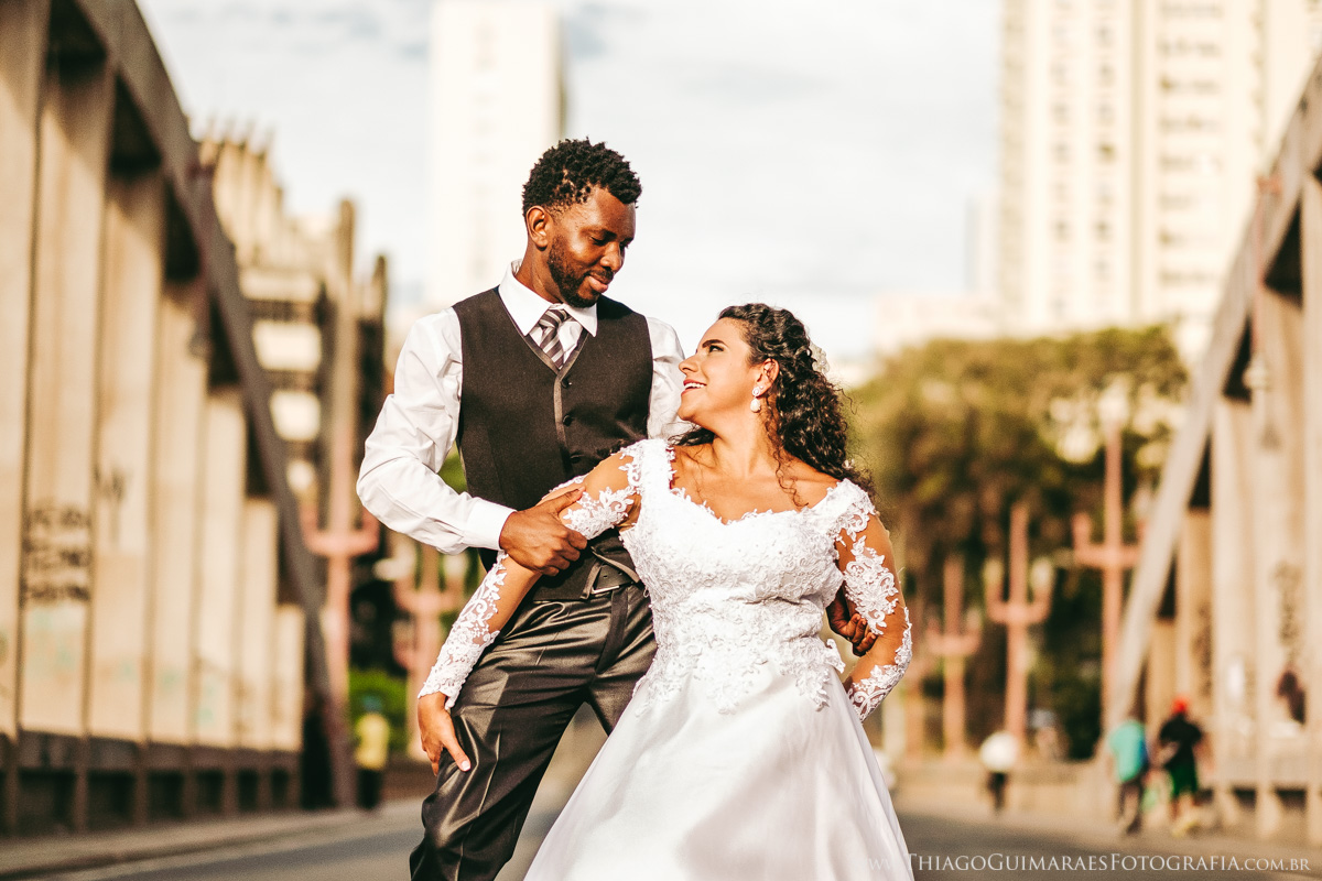 casando em bh fotografia casamento belo horizonte fotógrafo thiago guimarães ensaio externo trash the dress centro bh