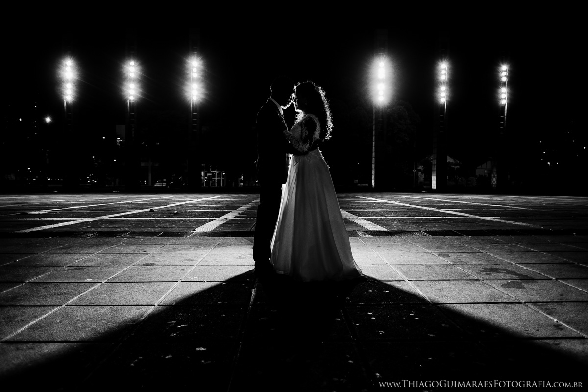 casando em bh fotografia casamento belo horizonte fotógrafo thiago guimarães ensaio externo trash the dress centro bh