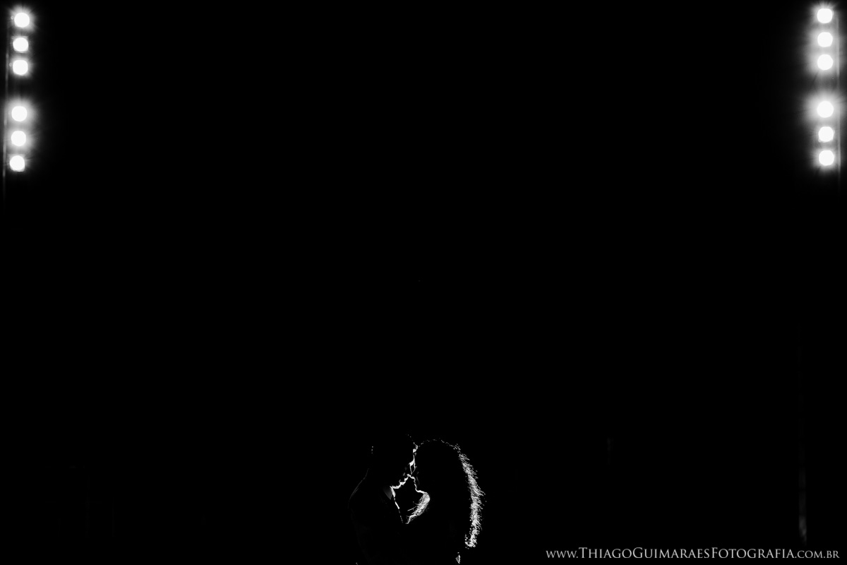 casando em bh fotografia casamento belo horizonte fotógrafo thiago guimarães ensaio externo trash the dress centro bh