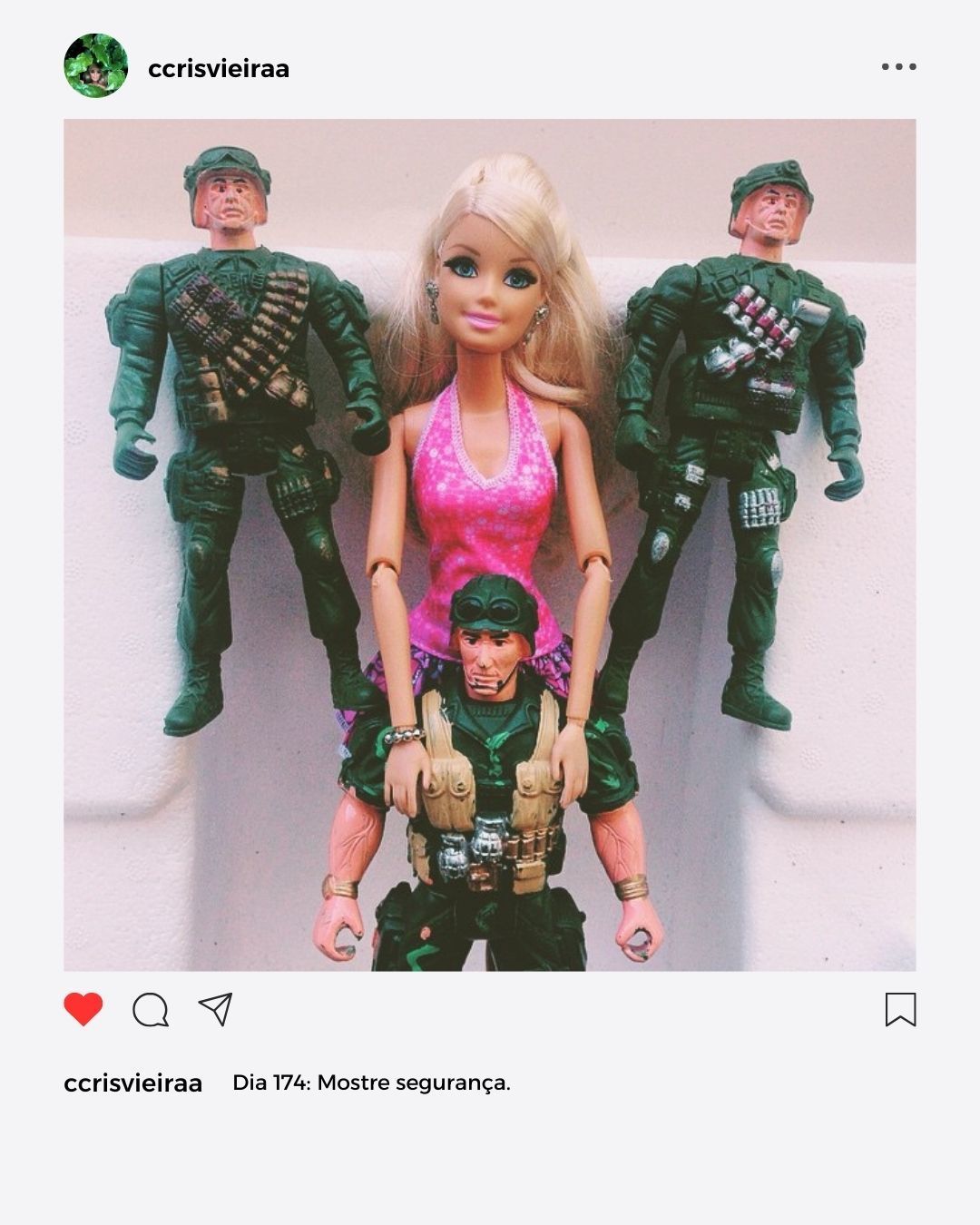 #projetofotografico #projeto365dias #comoconquistarumhomem #crisvieira #fotografia #barbie #maxsteel #mattel #iphone #apple 