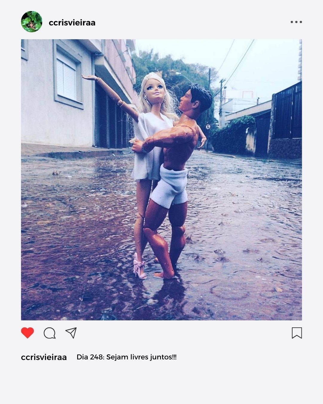 #projetofotografico #projeto365dias #comoconquistarumhomem #crisvieira #fotografia #barbie #maxsteel #mattel #iphone #apple 