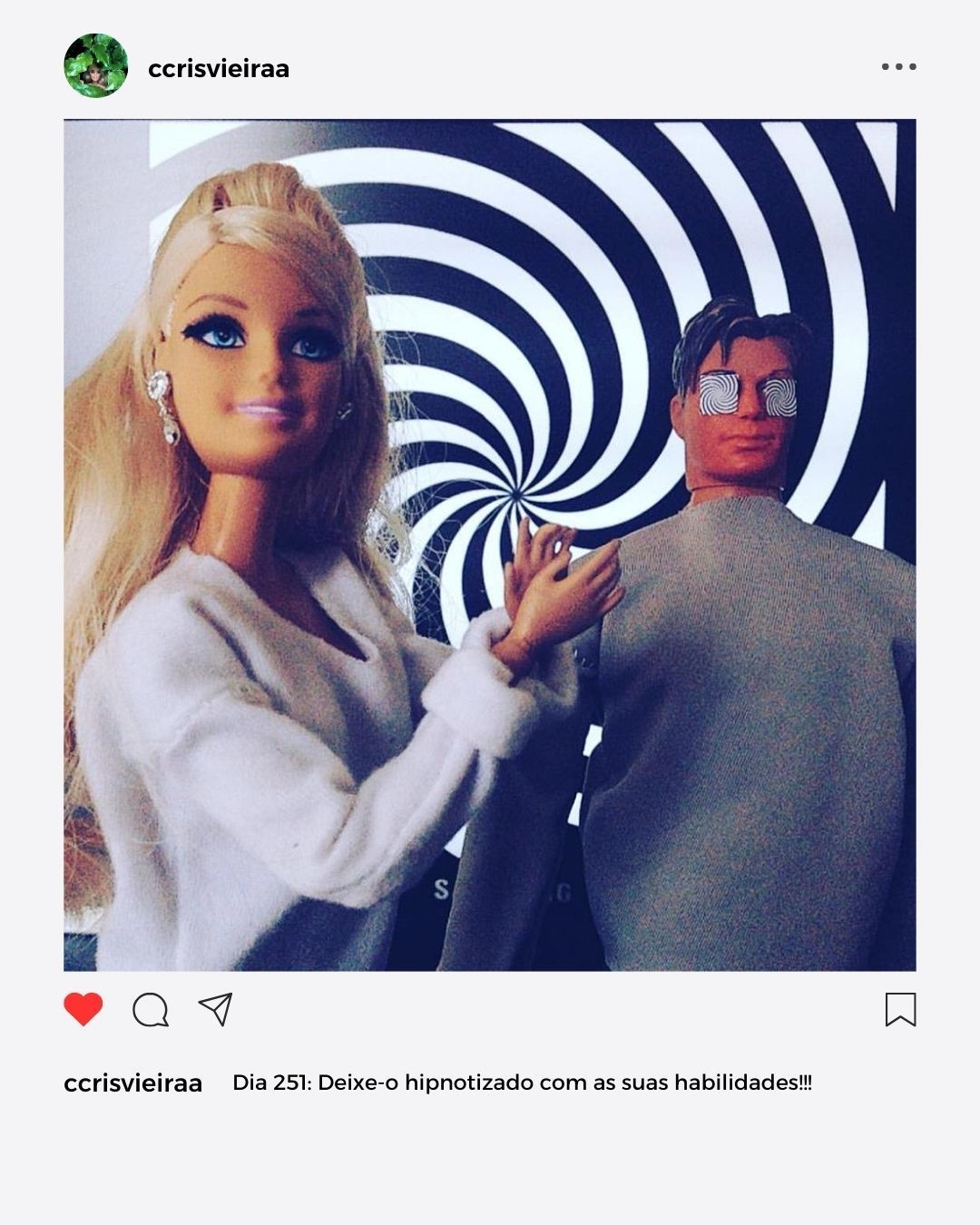 #projetofotografico #projeto365dias #comoconquistarumhomem #crisvieira #fotografia #barbie #maxsteel #mattel #iphone #apple 