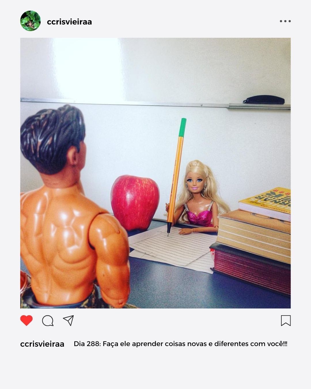 #projetofotografico #projeto365dias #comoconquistarumhomem #crisvieira #fotografia #barbie #maxsteel #mattel #iphone #apple 