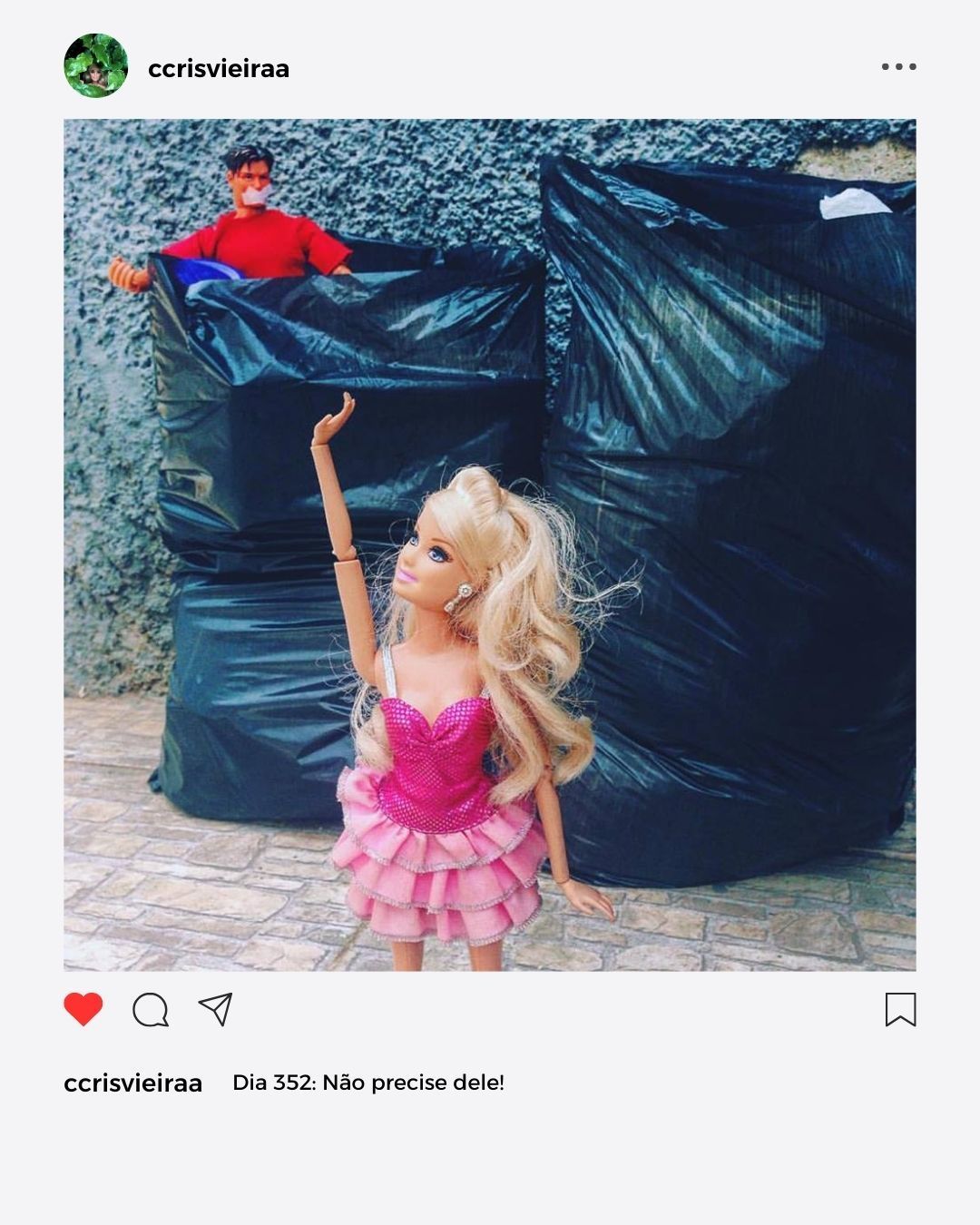 #projetofotografico #projeto365dias #comoconquistarumhomem #crisvieira #fotografia #barbie #maxsteel #mattel #iphone #apple 