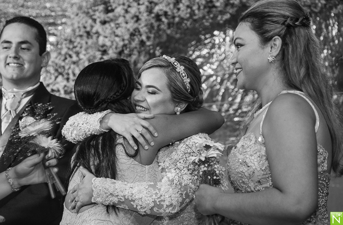 Cerimonial-Alfa-cerimonial-Thays Melo-Primícias Buffet-Decoração Aline Chaves Making noivaThaís Damásio-Making Aninha Lyra make-up e Hairstyle Iluminação: Fusion- Fotógrafo-de-casamento-Maceió