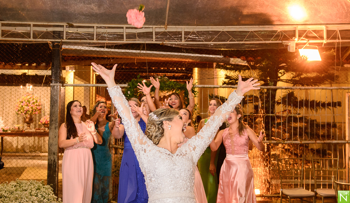 Cerimonial-Alfa-cerimonial-Thays Melo-Primícias Buffet-Decoração Aline Chaves Making noivaThaís Damásio-Making Aninha Lyra make-up e Hairstyle Iluminação: Fusion- Fotógrafo-de-casamento-Maceió