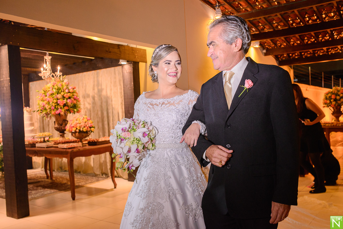 Cerimonial-Alfa-cerimonial-Thays Melo-Primícias Buffet-Decoração Aline Chaves Making noivaThaís Damásio-Making Aninha Lyra make-up e Hairstyle Iluminação: Fusion- Fotógrafo-de-casamento-Maceió