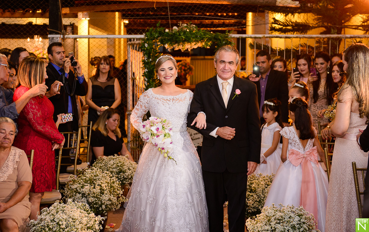 Cerimonial-Alfa-cerimonial-Thays Melo-Primícias Buffet-Decoração Aline Chaves Making noivaThaís Damásio-Making Aninha Lyra make-up e Hairstyle Iluminação: Fusion- Fotógrafo-de-casamento-Maceió