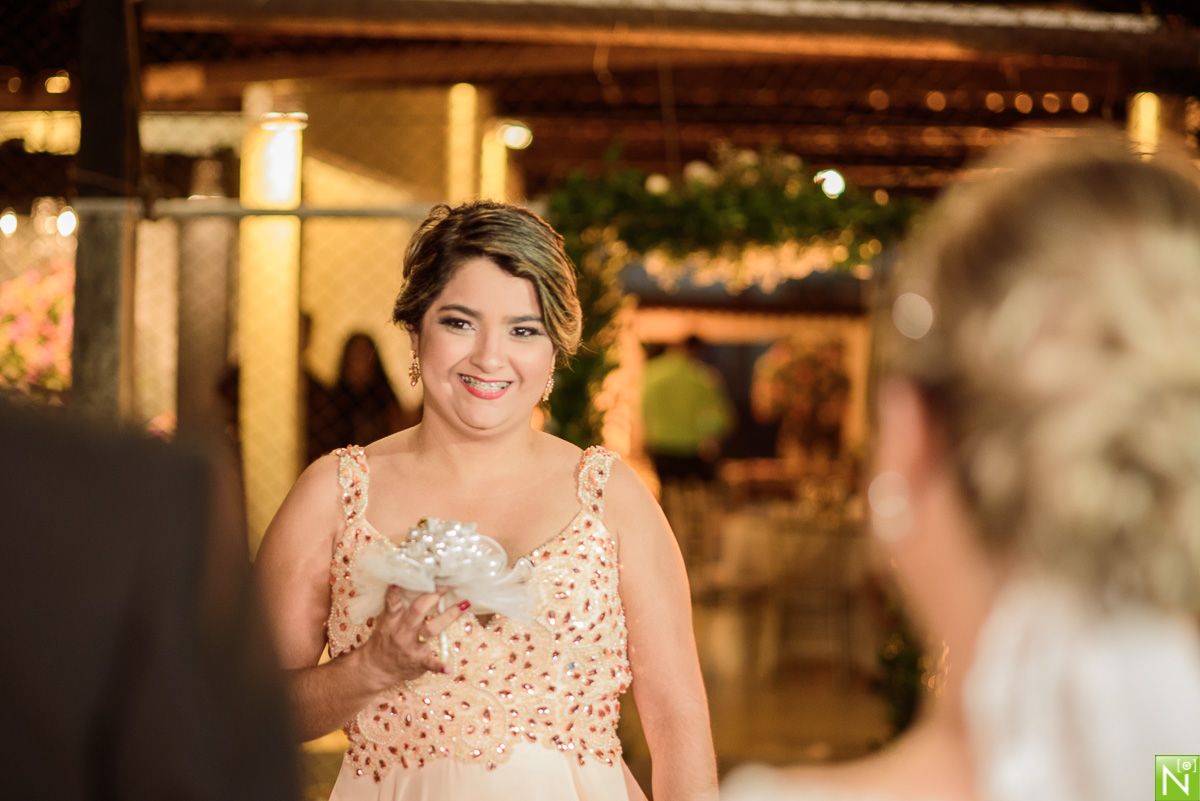 Cerimonial-Alfa-cerimonial-Thays Melo-Primícias Buffet-Decoração Aline Chaves Making noivaThaís Damásio-Making Aninha Lyra make-up e Hairstyle Iluminação: Fusion- Fotógrafo-de-casamento-Maceió