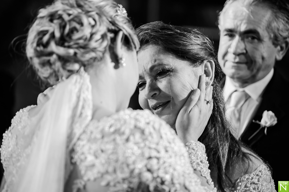 Cerimonial-Alfa-cerimonial-Thays Melo-Primícias Buffet-Decoração Aline Chaves Making noivaThaís Damásio-Making Aninha Lyra make-up e Hairstyle Iluminação: Fusion- Fotógrafo-de-casamento-Maceió