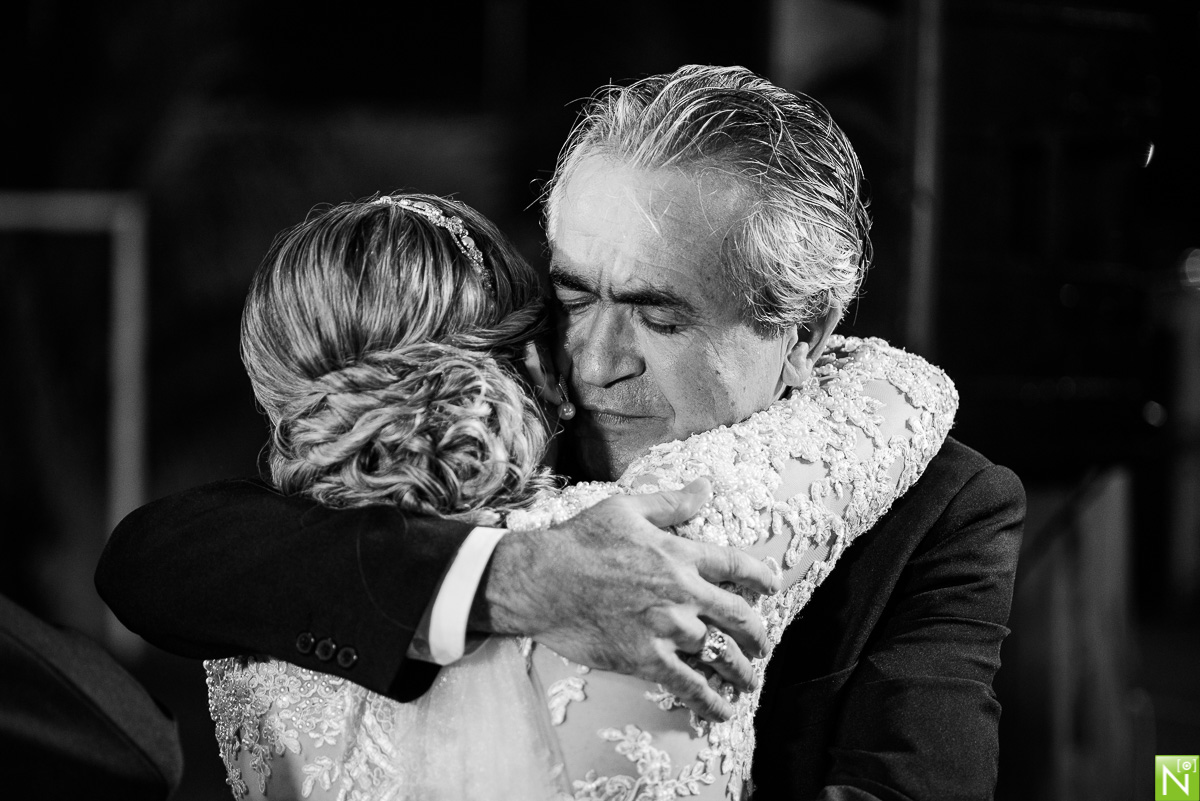 Cerimonial-Alfa-cerimonial-Thays Melo-Primícias Buffet-Decoração Aline Chaves Making noivaThaís Damásio-Making Aninha Lyra make-up e Hairstyle Iluminação: Fusion- Fotógrafo-de-casamento-Maceió