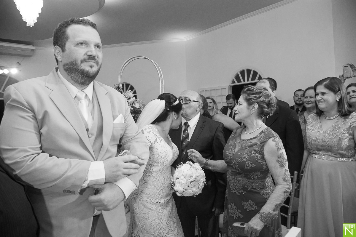 Fotógrafo-de-casamento-Maceió, Fotógrafo-Maceió, casamento-na-praia, Cerimonia: Recanto Sagrado Coração de Jesus, Dj Duarte, Buffet San Martin, Cerimonial Juliana Pinheiro, Bandas Manu Toledo, Vestido da noiva  Vert Rouge, Cabelo e make: Socorro Carnaúba,